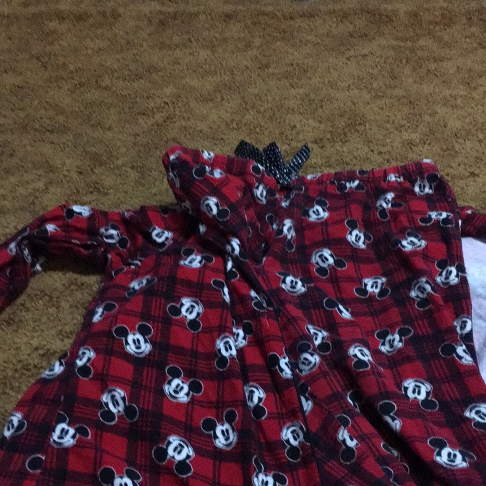 Bit worn out Mickey Mouse PJ set